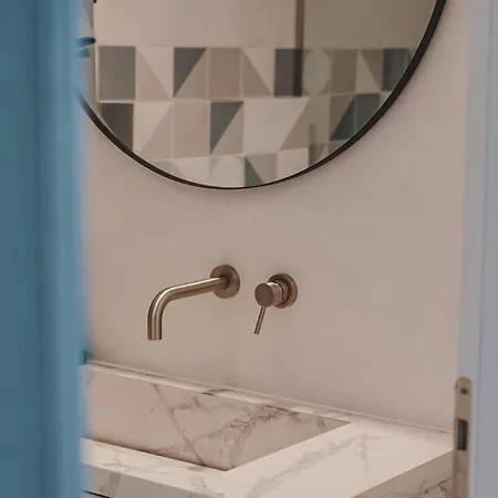 Serene Shore Serifos Vagia (Serifos)